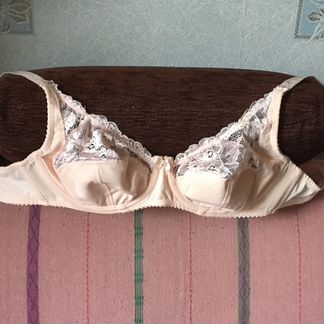 Бюстгальтер