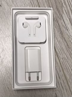 Продам iPhone 7 plus