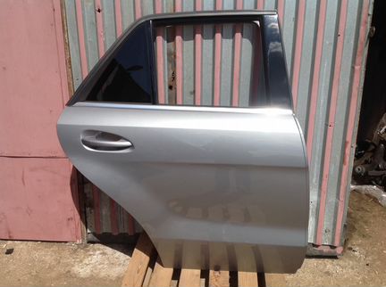 Дверь задняя правая Мерседес ML,GLE,166 в сборе