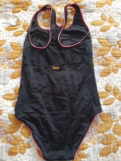 Купальники слитные подростковые