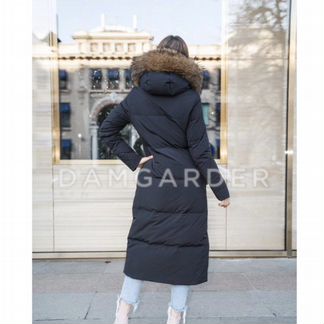 Пуховик с мехом длинный