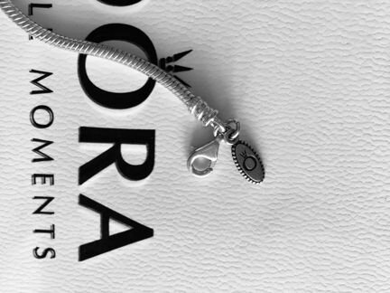 Браслет Pandora