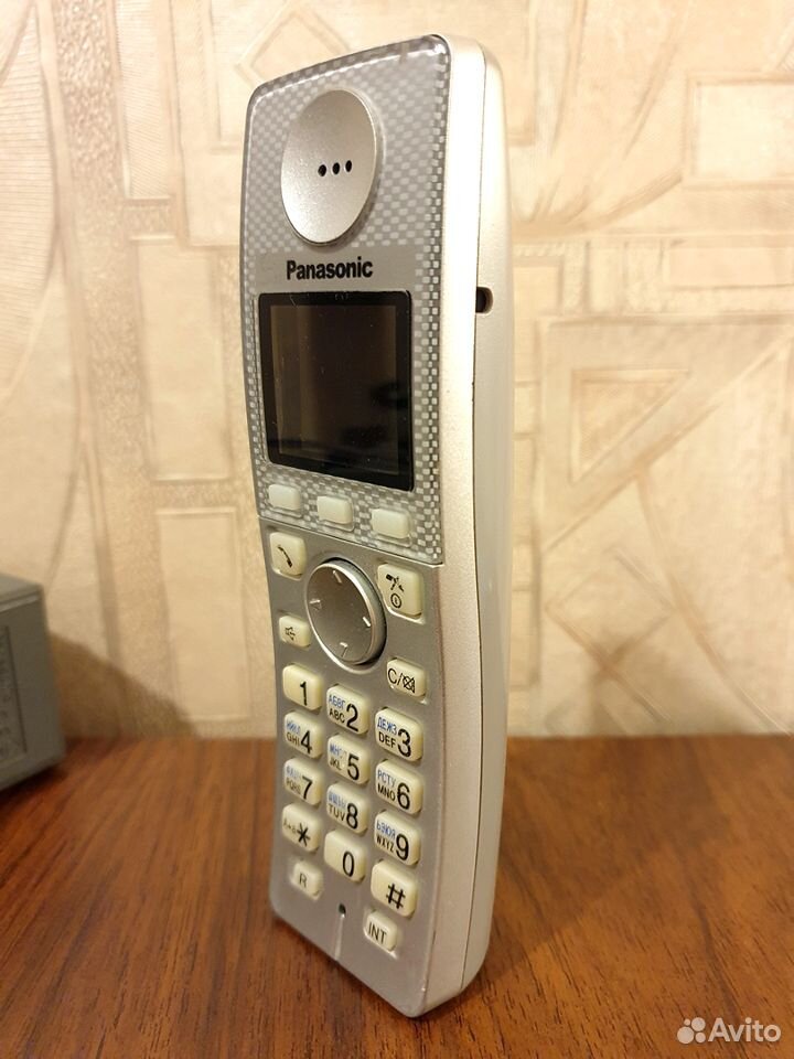 Беспроводной dect-телефон Panasonic KX-TG8125RU