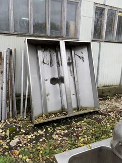 Зонт вытяжной с жироуловителем