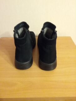 Сапоги зимние на натуральном меху р. 43