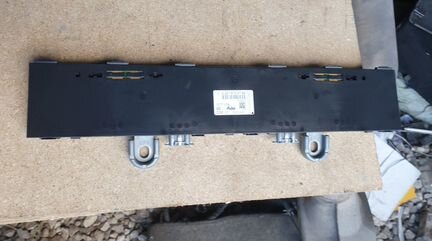 Усилитель антенны на Mercedes W221 S-Class