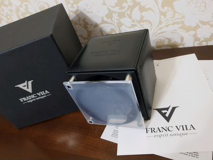 Коробка виндер Franc Vila кубик новая