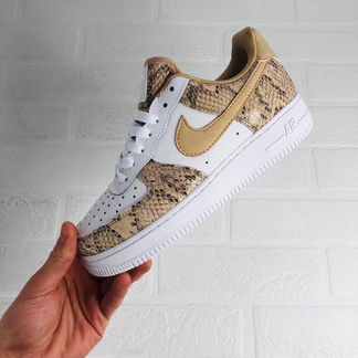 Nike Air Force 1