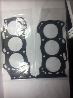 Прокладка гбц правая Тойота 2GR 1111631040