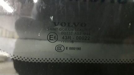 Стекло кузовное левое Volvo V50 универсал 04