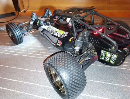 Машина на радиоуправлении Kyosho Scorpion XXL