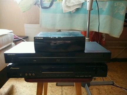 Блюрей Onkyo BD-SP309.Digma hdmp500