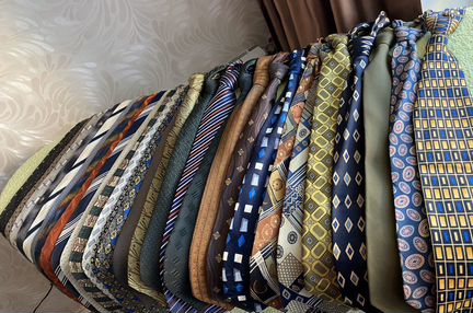 Мужские галстуки с 90х