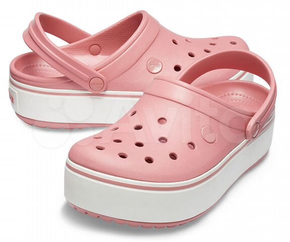 crocs pink platform