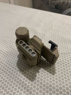 Нашлемный фонарь Surefire HL1
