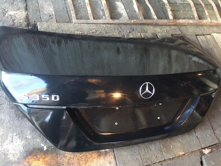 Подам на мерседес S221крышка багажника