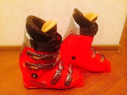 Горнолыжные ботинки Salomon