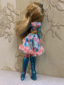 Кукла фирмы Ever After High, из зимней коллекции