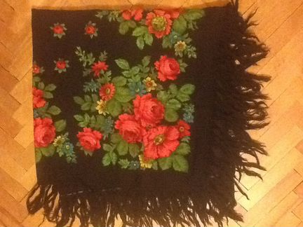 Платки шерстяные