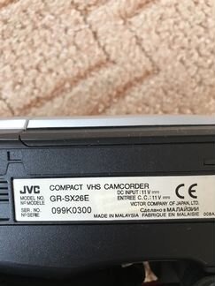 Видеокамера JVC
