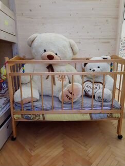 Детская кроватка
