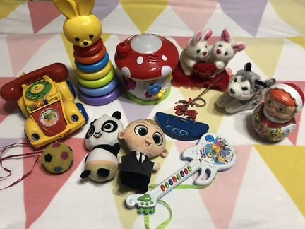 Развивающие игрушки пакетом