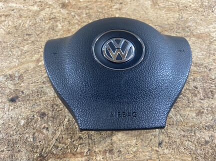 Подушка безопасности водителя Volkswagen Passat CC