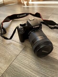 Зеркальный фотоаппарат canon 1000D + объектив efs