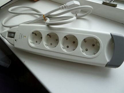 Сетевой фильтр Belkin 4 розетки-шнур 2 м
