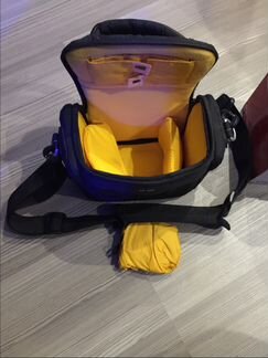 Зеркальный фотоаппарат Canon 550d