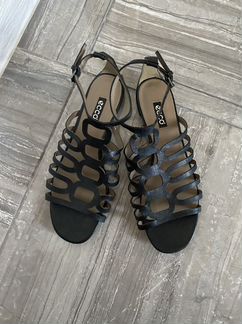 Босоножки новые Ecco