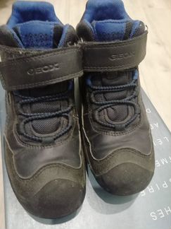 Демисезонные ботинки Geox