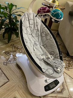 Кресло-качалка 4moms mamaPy 4.0