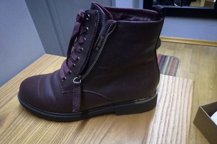 Ботинки винного цвета Pierre Cardin 40-41 (тёплые)