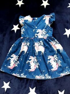 Платье с единорогом