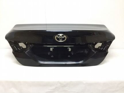 Крышка багажника задняя Toyota Camry V70 2017-2020