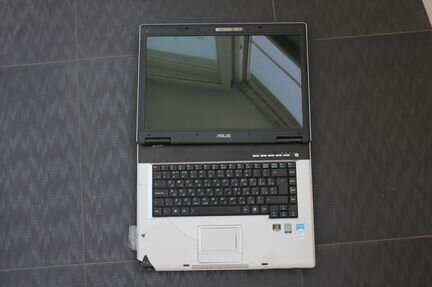 Ноутбук Asus. Нерабочий, запчасти