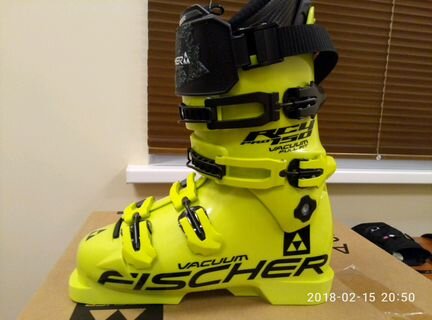 Горнолыжные ботинки Ficher rc4