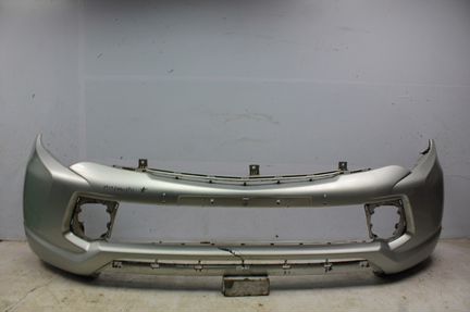 Передний бампер Mitsubishi L200 15-н.в