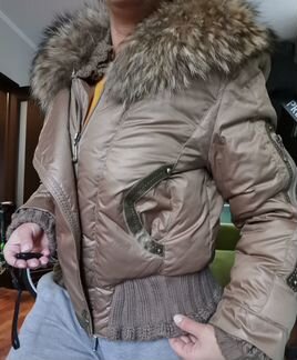 Продам укороченную зимнюю куртку