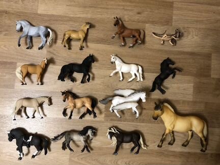 Коллекционные фигурки лошадей CollectA, Schleich