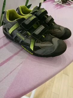 Кроссовки geox