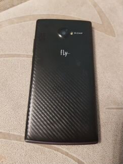 Телефон Fly fs451