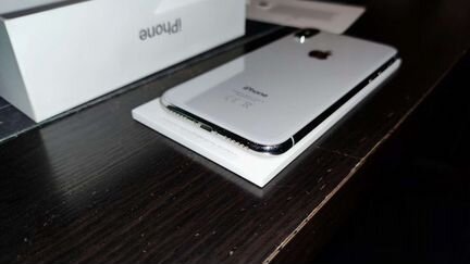iPhone x 64gb белый б/у