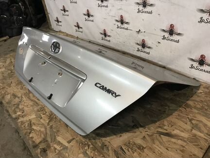 Крышка багажника Toyota Camry ACV30