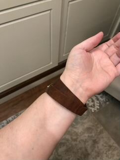 Кожаный браслет