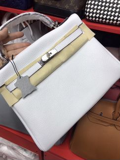 Женская сумка Hermes Kelly белоснежная с серебром