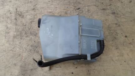 Бачок Ниссан Теана 32 ж32 Teana J32 расширительный