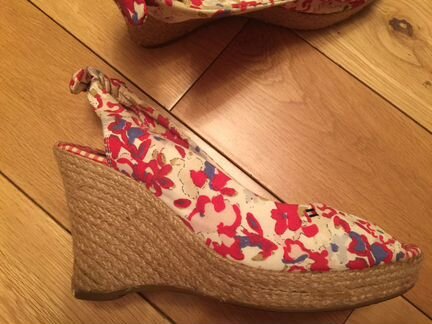 Босоножки на платформе Tommy Hilfiger 41 size