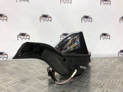 Зеркало правое Peugeot 208 2013